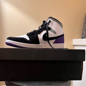 Jordan 1 mid size 8.5 white/black/gray/purple